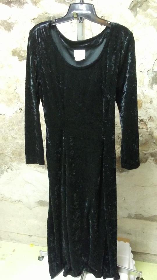 Robe vintage noire de Next Issue gr11