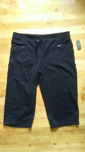 Pantalon 3/4 neuf Hyba L