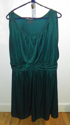 Robe verte New Noir 2XL