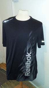 T-Shirt noir Reebok XL